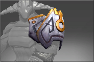 Inscribed Pauldron of the Cyclopean Marauder