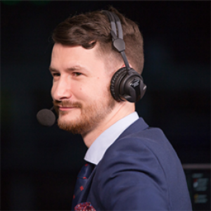 The International 2021: автограф Lacoste